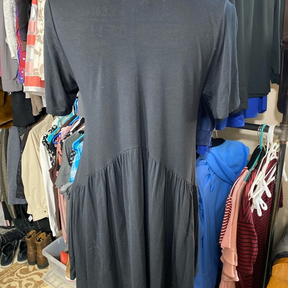 Agnes & Dora Blouse - Picture 3 of 4